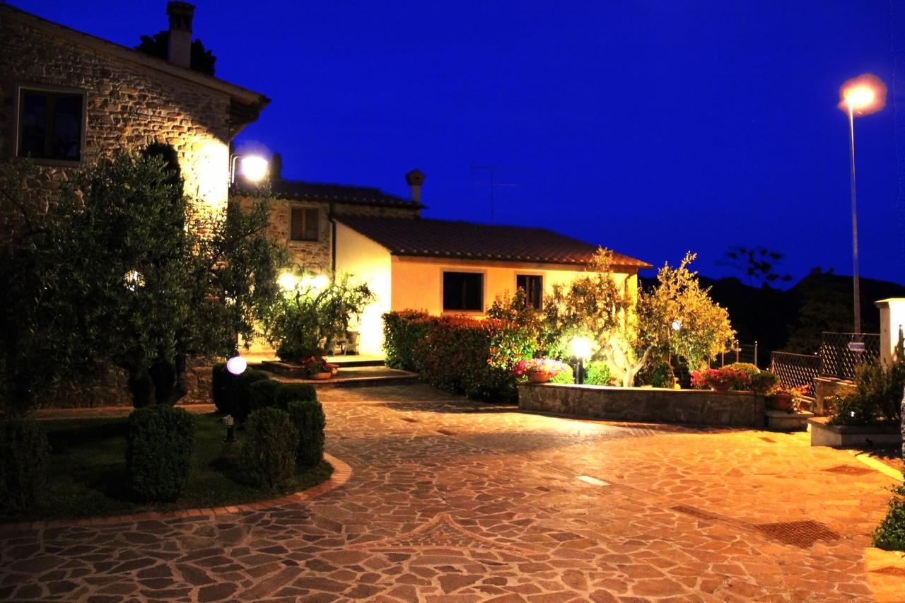 Residence Il Poggiolino Montecarelli エクステリア 写真