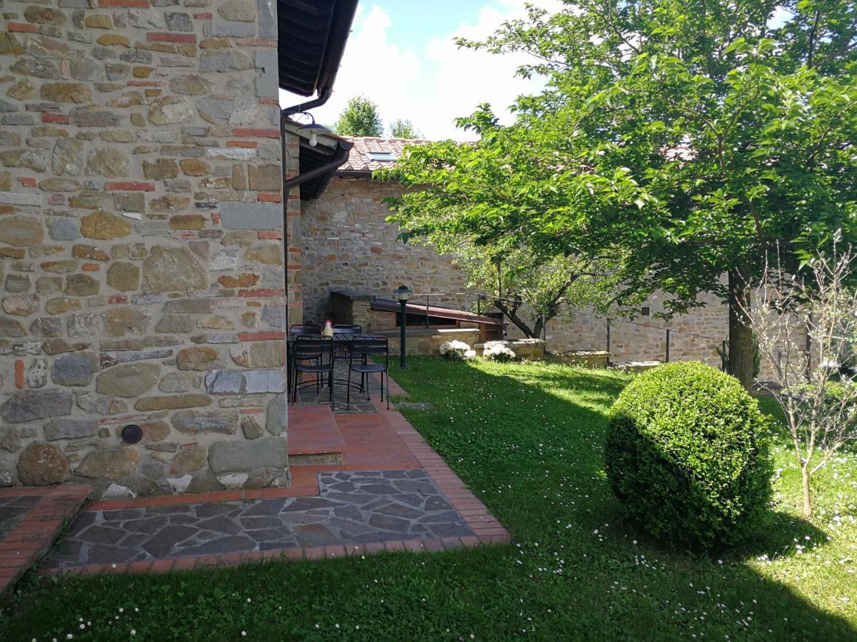 Residence Il Poggiolino Montecarelli エクステリア 写真